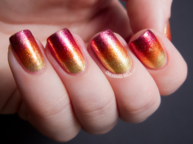 unghii rosii cu auriu 2019