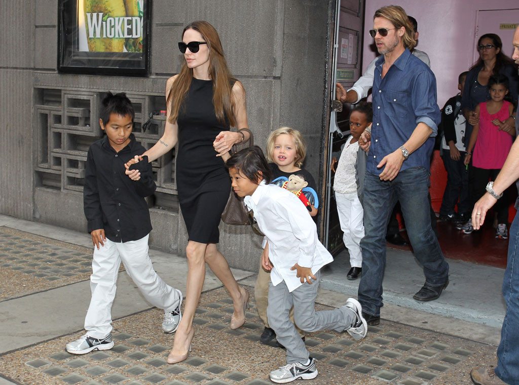 Angelina Jolie este la un pas de a-și pierde una dintre fete