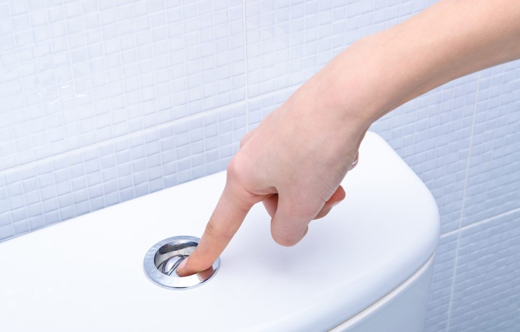 7 lucruri pe care nu trebuie să le arunci niciodată în vasul de toaletă