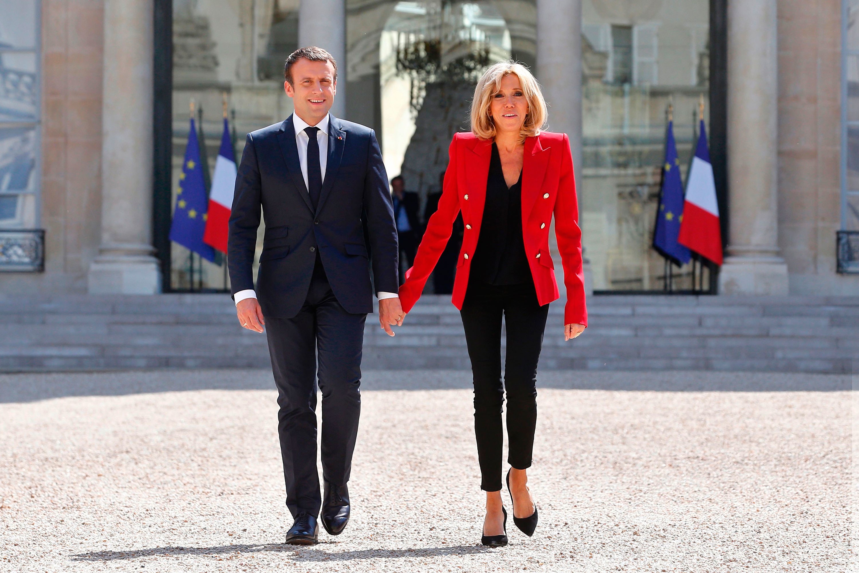 De ce nu poartă Brigitte Macron fustă lungă 3
