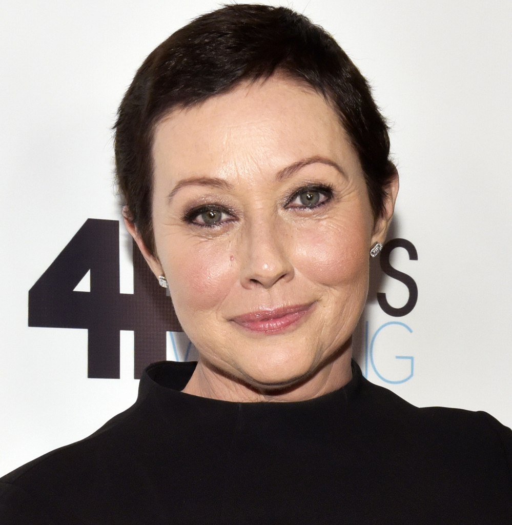 HOLLYWOOD, CA - MARCH 04: Actress Shannen Doherty attends the Animal Hope and Wellness Foundation's 1st annual Gratitude Gala at W Hollywood on March 4, 2017 in Hollywood, California. (Photo by Rodin Eckenroth/Getty Images)