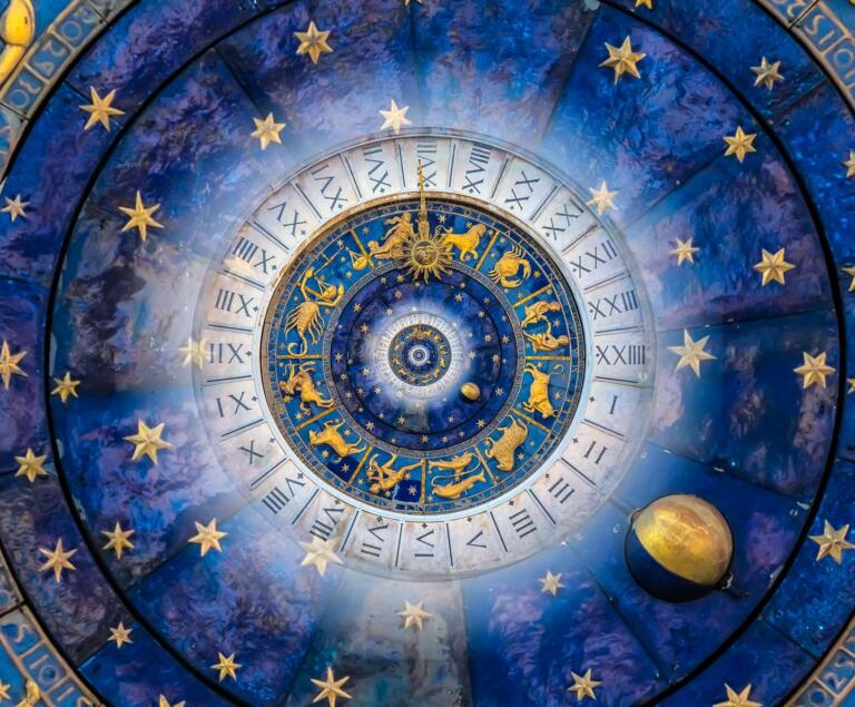 Horoscop saptamanal 19-25 Decembrie 2022. Berbecii vor avea de luat decizii importante