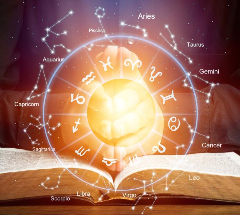 Horoscop 15 ianuarie 2023. Taurii vor fi mai atenti la energiile pe care persoanele din jurul lor le vor avea